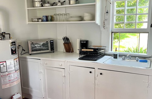 North Truro Cabaña | 2 Bedroom Cottage in North Truro