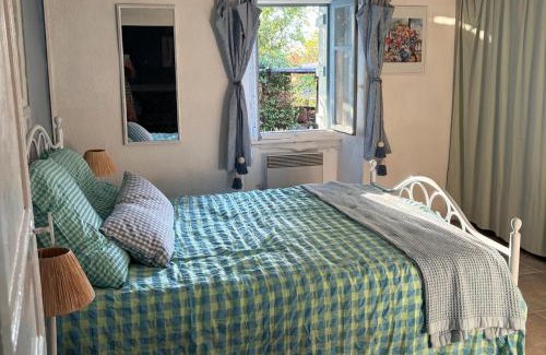 Caylus Casa | 2 Bedroom Cottage - Sleeps 6 - Pool - Garden