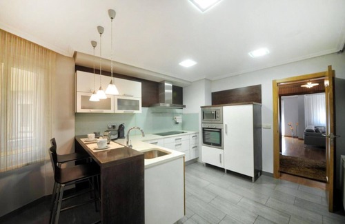 Carballo Apartamento | Acogedor apartamento de 2 habitaciones.