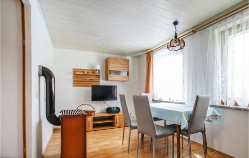 Spitzkunnersdorf Casa | 2 Bedroom Cozy Home In Spitzkunnersdorf