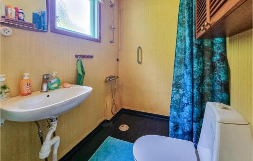 Brastad Casa | 2 Bedroom Cozy Home In Brastad