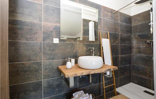 Pila-Canale Casa | 2 Bedroom Cozy Home In Pila Canale