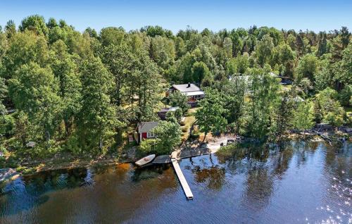 Linneryd Casa | 2 Bedroom Cozy Home In Linneryd