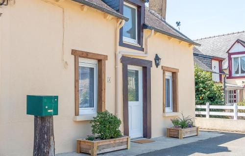 Plumieux Casa | 2 Bedroom Cozy Home In Plumieux