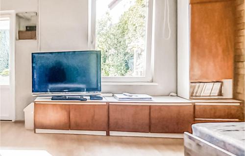 Nowe Warpno Casa | 2 Bedroom Cozy Home In Nowe Warpno