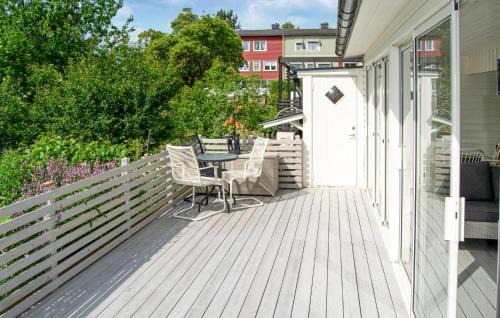 Skarholmen Casa | 2 Bedroom Cozy Home In Skärholmen