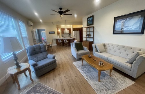 Neskowin Apartamento | 2 bedroom Duplex near Neskowin South Beach! Safe, peaceful, and beautiful!