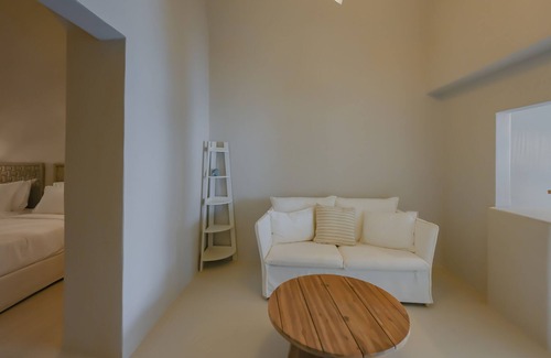 Megalochori Casa | Water Cave -
