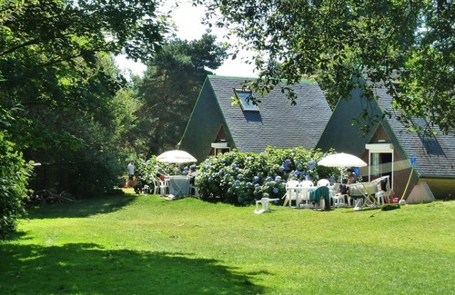 Merdrignac Chalet De Esquí | 2-bedroom gîte sleeps 7
