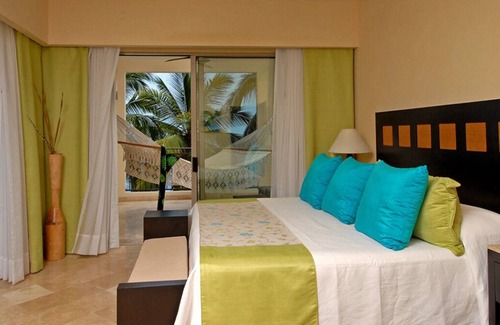 Zona sur Complejo | 2 Bedroom Garza Blanca, Puerto Vallarta - 4-Diamond Luxury in Tropical Paradise