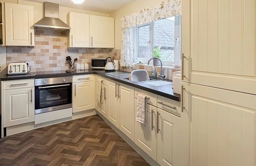 Dwyran Cabaña | Alojamiento de 2 habitaciones en Newborough, cerca de Llangefni