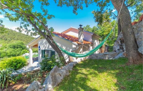 Novi Vinodolski Casa | 2 Bedroom Gorgeous Home In Klenovica