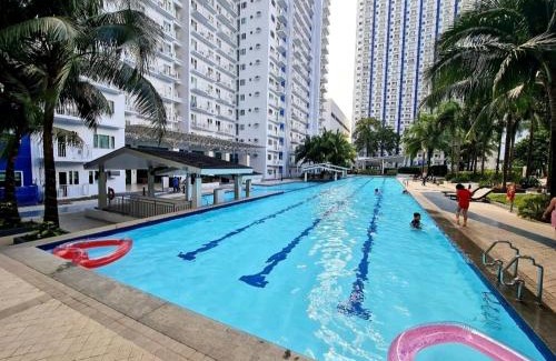 Santo Cristo Apartamento | 2 Bedroom Grass Residences QC T1A