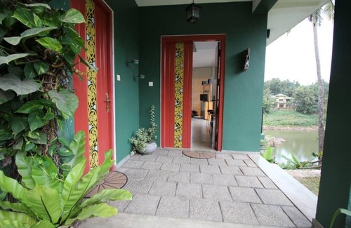 Kandy Apartamento | 2 Bedroom ground floor riverside apartment