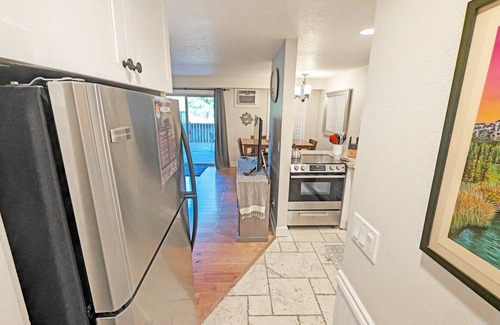 Sunriver Condominio | 2 Bedroom Ground Level Condo is the wonderfully located Abbot House complex - ABT04
