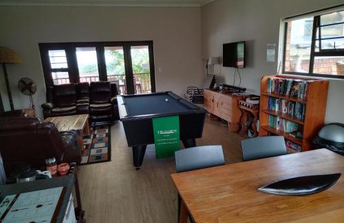 Amatola Coastal Apartamento | 2 Bedroom Guest Suite at A-frame Glengariff Beach