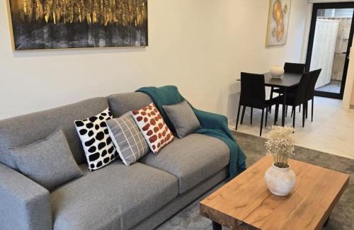 Henderson Casa | 2 Bedroom Haven in Sunnyvale