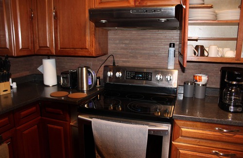 Cole Harbour Casa | 2 bedroom Home -The Regis