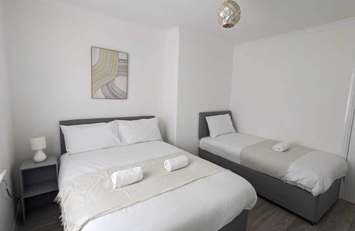 Cramlington Casa | 2 Bedroom House Dudley
