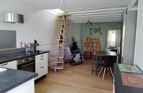 Yvre-l'Eveque Casa | 2-bedroom house, European horse center, 24h du Mans circuit