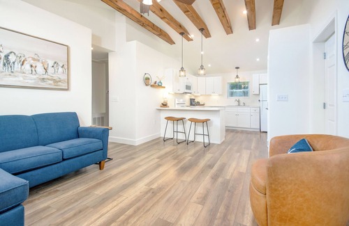 Ashley Oaks Casa | 2-bedroom house in Knoxville with Amazing Views and Sunsets