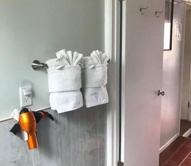 Westlake Apartamento | 2 Bedroom House OR Private Studio near SF, SFSU and SFO