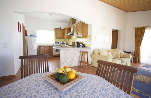 Figueira Casa | 2 dormitorios con jardín y zona de barbacoa aislada, Internet gratis, playas