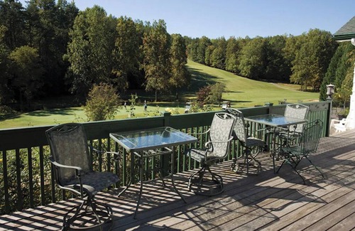 Lake Lure Condominio | 2 Bedroom Lockoff Condo, Sleeps 8, in Blue Ridge Mountains, Fairfield Mountains!
