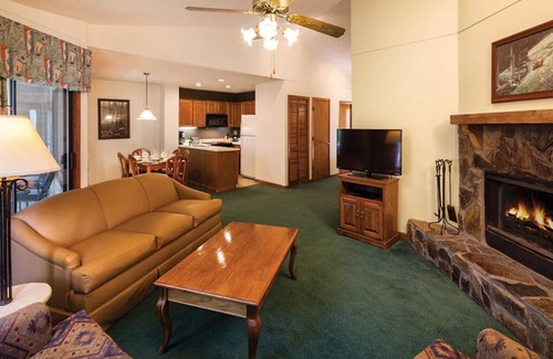 Sapphire Complejo | 2 Bedroom Lockoff Suite in Blue Ridge Mountains, Near Skiing!!