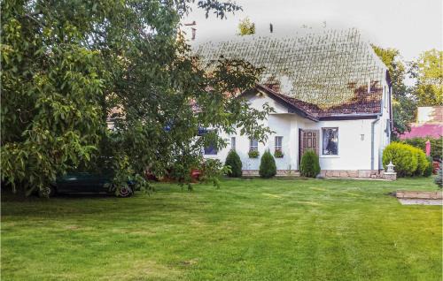 Objazda Apartamento | 2 Bedroom Lovely Apartment In Retowo 4