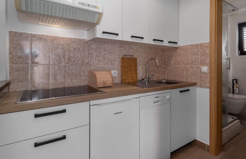 Jadranovo Apartamento | Precioso apartamento de 2 dormitorios.