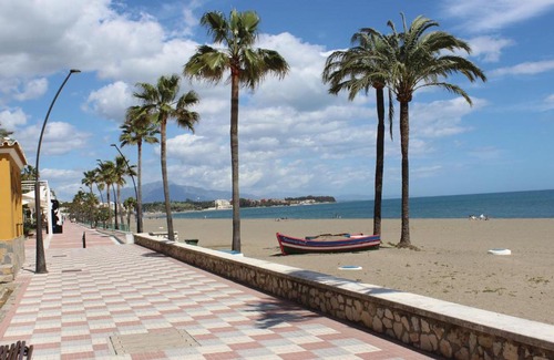 Estepona Apartamento | 2 Bedroom Lovely Apartment In Estepona
