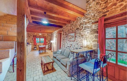 Bussiere-Badil Casa | 2 Bedroom Lovely Home In Bussière-Badil