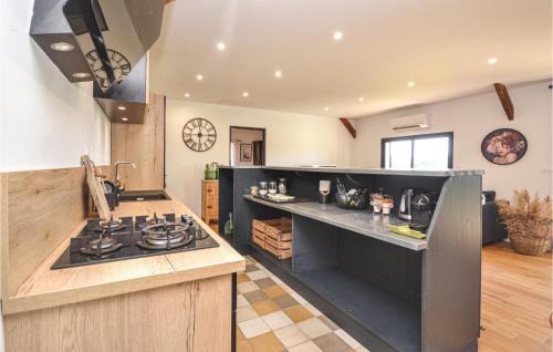 Berre-l'Etang Casa | 2 Bedroom Lovely Home In Berre L'etang