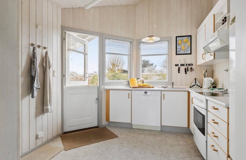 Hasmark Strand Casa | Bonita casa en Otterup con cocina