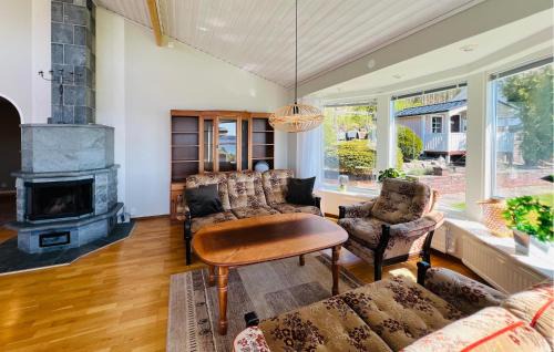 Uddevalla Municipality Casa | 2 Bedroom Lovely Home In Uddevalla