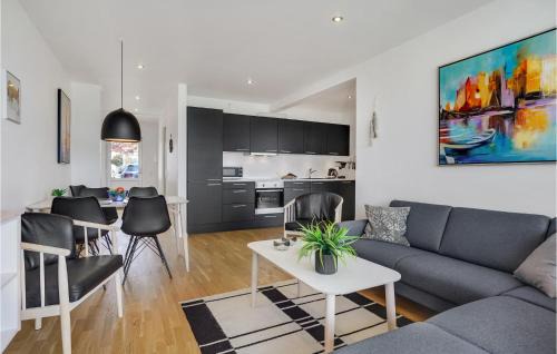 Syddjurs Kommune Casa | 2 Bedroom Lovely Home In Ebeltoft