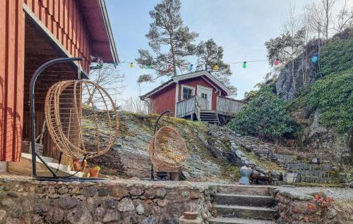 Henan Casa | 2 Bedroom Lovely Home In Henån