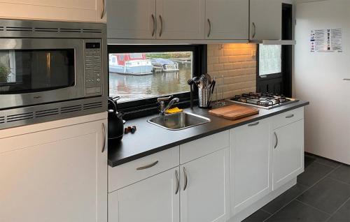 Municipality of Stichtse Vecht Casa | 2 Bedroom Lovely Home In Breukelen