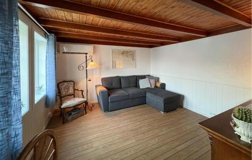 Borhaug Casa | 2 Bedroom Lovely Home In Borhaug