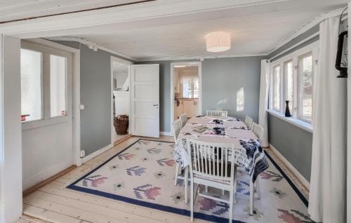 Alingsas Casa | 2 Bedroom Lovely Home In Alingsås