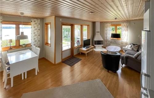 Vaggeryd Casa | 2 Bedroom Lovely Home In Vaggeryd