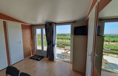 Grazac Casa | 2 Bedroom Mobile Home in Grazac