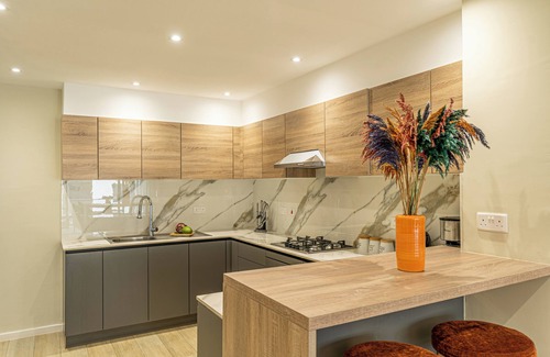 Lavington Apartamento | 2 bedroom Modern & Convenient Riverside square