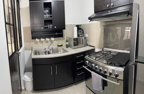 Coronango Apartamento | 2 Bedroom Modern Apartment with Pool in Puebla near VW & Val’Quirico