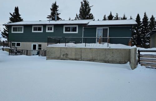 Nipawin Casa | 2 bedroom next to Golf Course