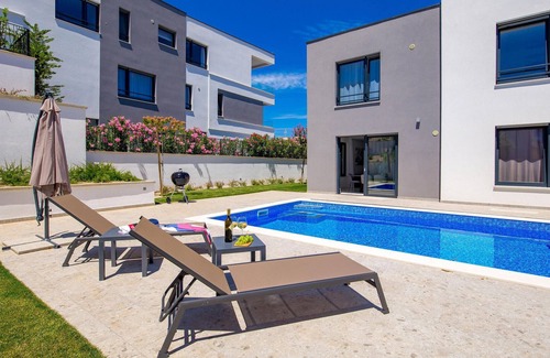Zidarici Apartamento | Bonito apartamento de 2 dormitorios en.