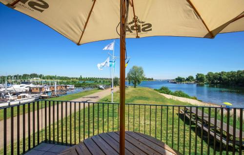 Ophoven Alquiler De Eote | 2 Bedroom Nice Ship In Ophoven
