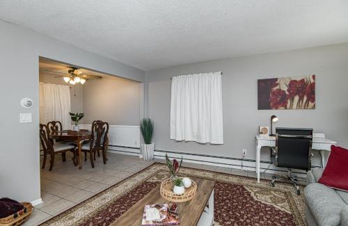 Rochester Apartamento | 2 Bedroom Oasis 5 Mins to Mayo Clinic