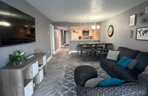 Myrtle Beach Condominio | 2-bedroom ocean front condo in Myrtle Beach. Amazing view! sleeps 8